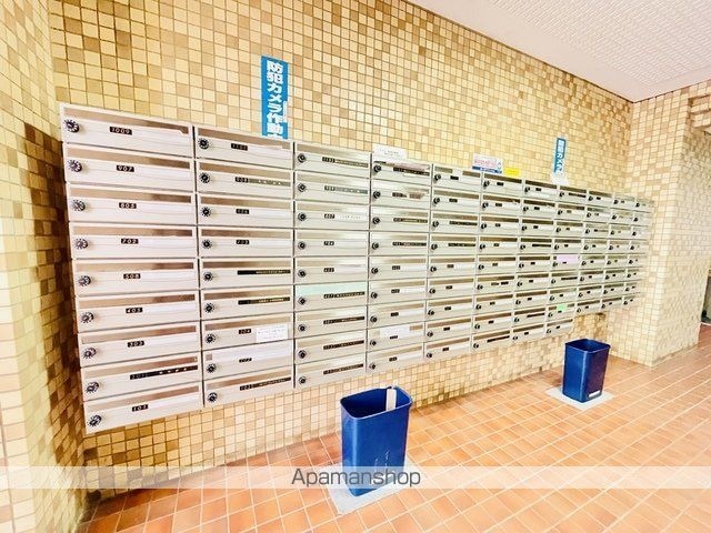 上野アビタシオン[1R/16.74m2]の共用部1