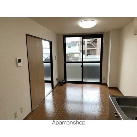 LIMPIAグランドパーク早川の内装写真