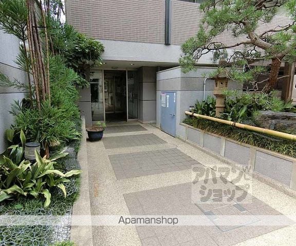パラシオ池田の玄関写真