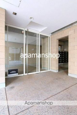 URBANEX北堀江の玄関写真