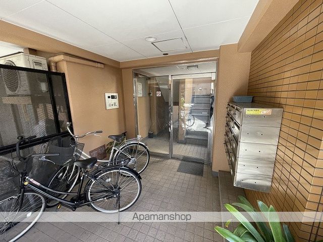 フレンズマンションの外観写真