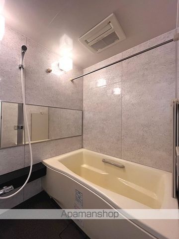 WHITE219の内装写真