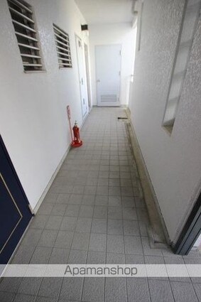 香川県高松市屋島西町[3LDK/89.57m2]の共用部3