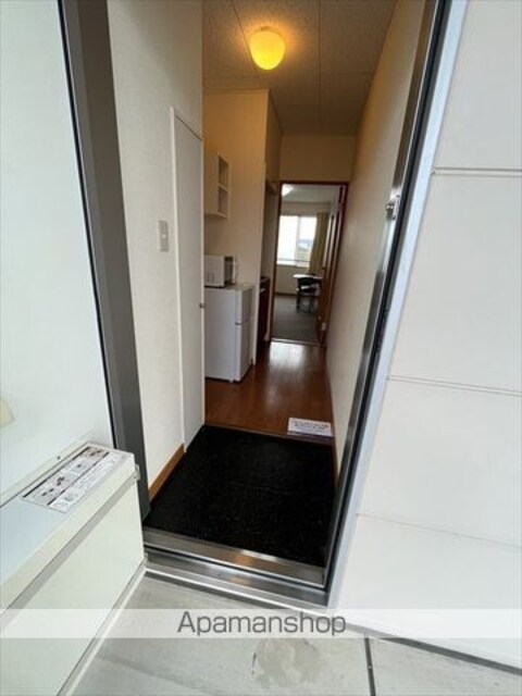 レオパレス三葛Ⅱ[1K/23.18m2]の玄関