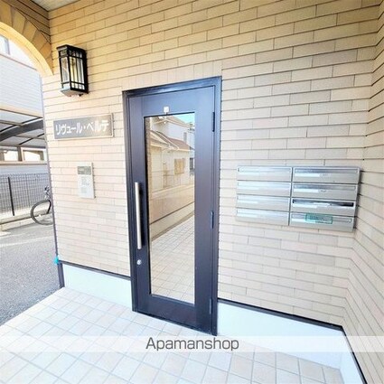 リヴュール・ベルテ[1K/29.81m2]のエントランス