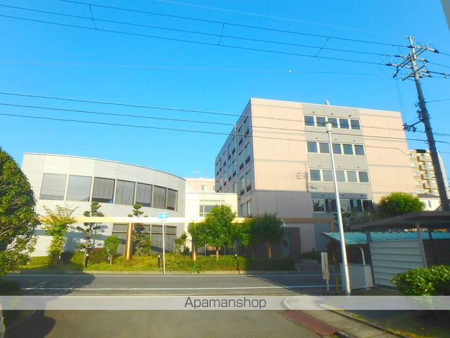 くずは寮の外観写真