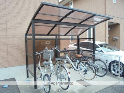 ビューラーはるか[2LDK/61.6m2]の共用部1