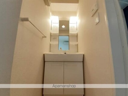 愛知県名古屋市西区城町[1LDK/41.3m2]の洗面所