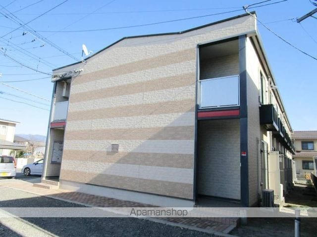 レオパレスNARUSHIMAの外観写真
