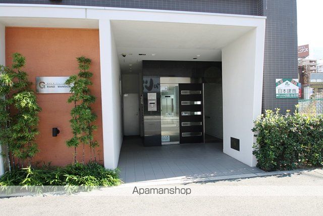 新大阪南グランドマンションの玄関写真