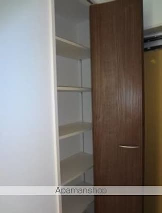 ＴＲＥＮＴＥ　ＬＵＭＩＥＲＥ[1LDK/48.75m2]の収納