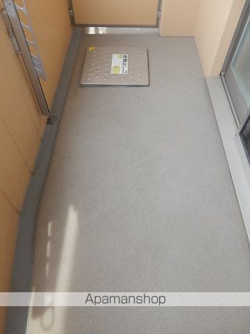 Side Sの内装写真