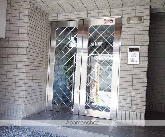 エクセレンス飛鳥の玄関写真