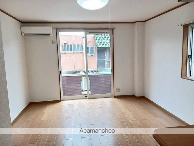 デフィーTJの内装写真