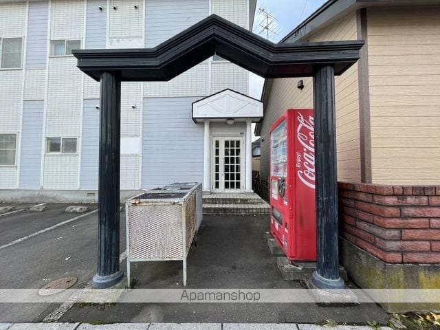 パレス深堀の玄関写真