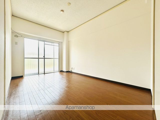 ホワイトハイツの内装写真