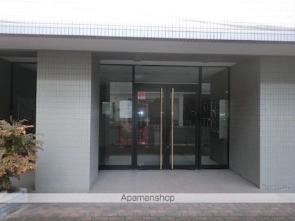 ファースト林ビル[3LDK/65.61m2]の共用部1