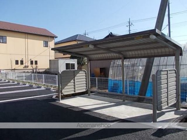 ペンサミエント Aの玄関写真