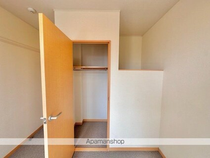 レオパレスグリーンフィールド[2DK/40.46m2]の収納