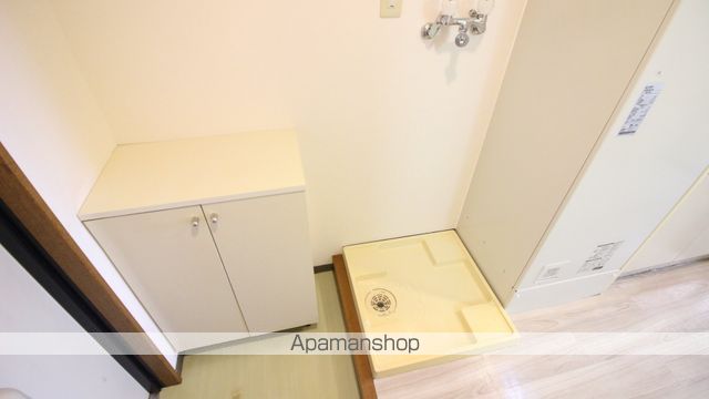 クリスタ八木の内装写真