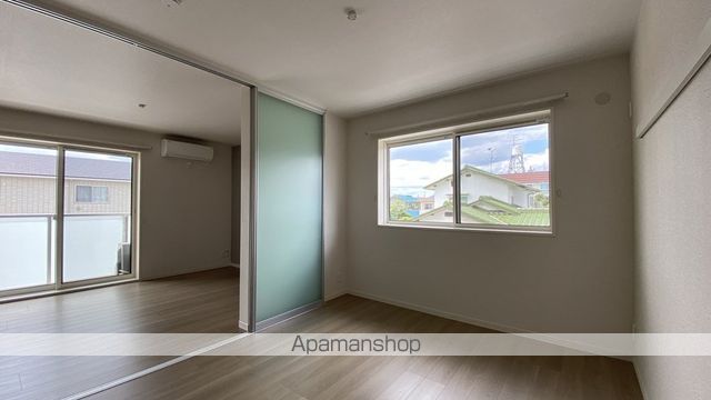 LOISIRの内装写真