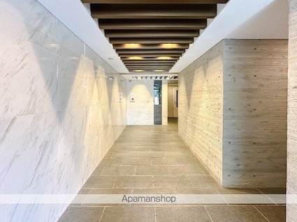 レジディア三軒茶屋Ⅲ[1K/25.75m2]の共用部2