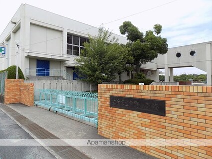 シャイン・ヴィレッジ[1LDK/44.32m2]の周辺8