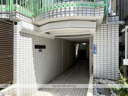 スカイコート世田谷[1R/16.32m2]の外観2