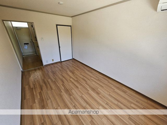 サンハイツ鶴沢の内装写真