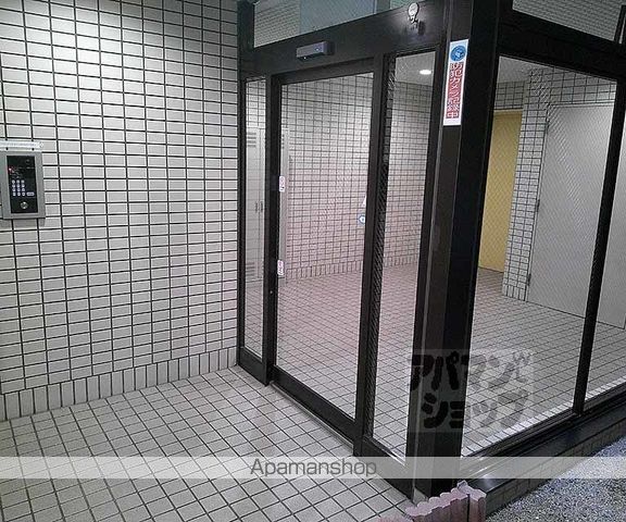 エスポワール京都の玄関写真