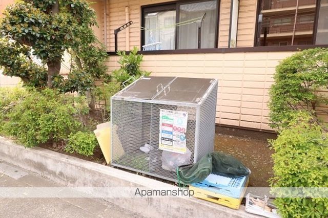 ズオン・ゼロの内装写真