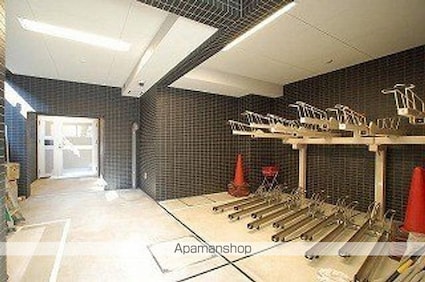 東京都世田谷区若林３丁目[1K/26.98m2]の共用部
