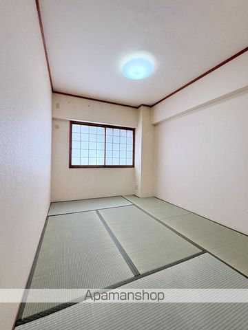 クレール帝塚山の内装写真