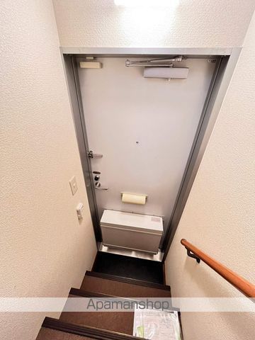 御殿場線 大岡駅 徒歩18分 2階建 築23年の内装写真