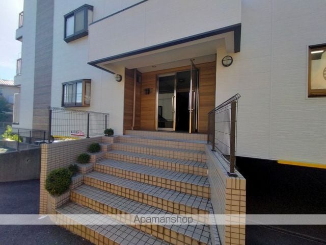 第五金森マンションの玄関写真