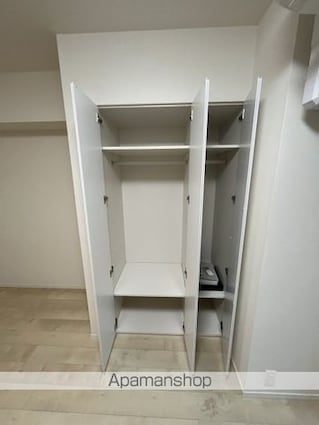 東京都港区東麻布１丁目[1K/32.8m2]の収納2