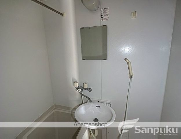 レオパレスK&Rの内装写真