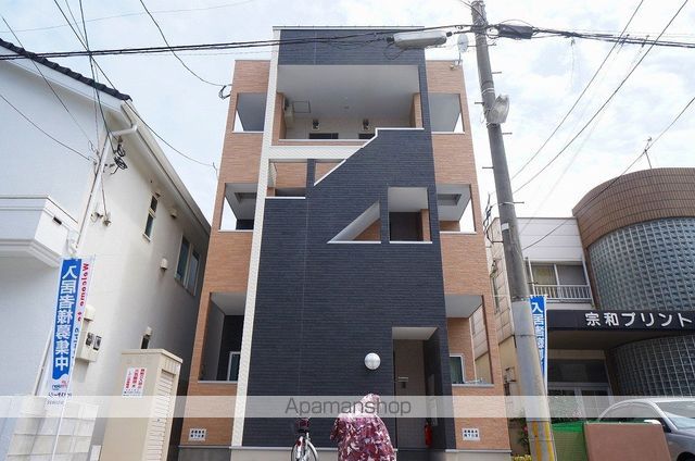クレセント薬院の外観写真