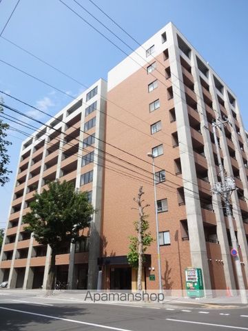 エナコート知事公館前の外観写真