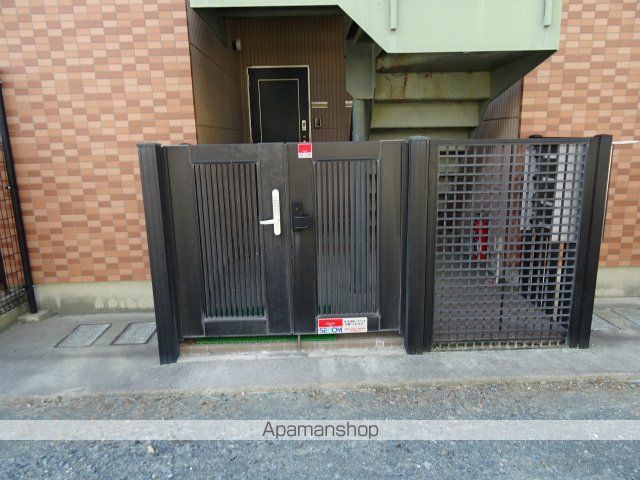 アーベインフラットの玄関写真