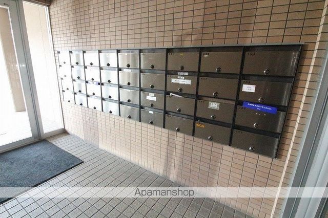 エルドラード千歳の玄関写真
