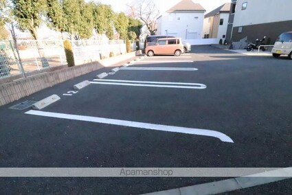 ウィステリア西砂Ⅰ[2LDK/68.65m2]の駐車場