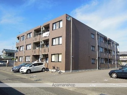 マンションＲＥＦＩＮＡＤＯ[3LDK/64.92m2]の外観2