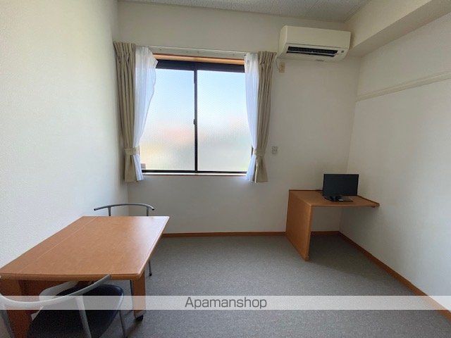 レオパレスツーリーフIIの内装写真