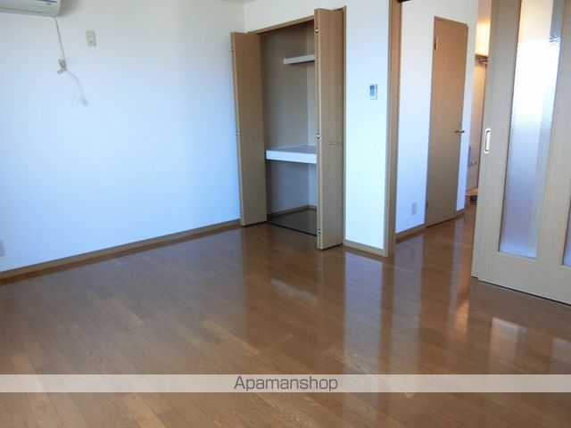 稲荷ヴィレッジの内装写真