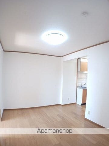 ローブレT・Kの内装写真