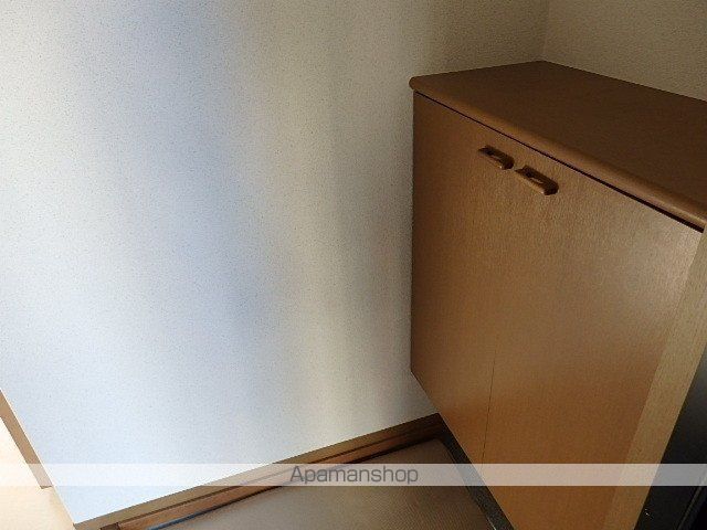 ハイカムール柧Bの内装写真