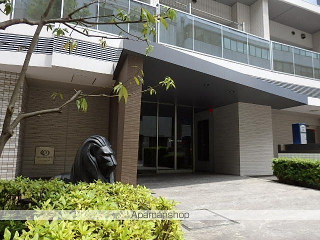 ライオンズ千代田三崎町の外観写真