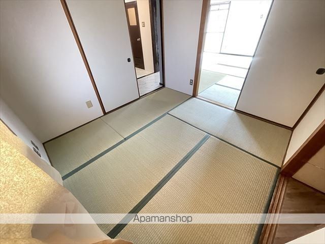 ダフゴ第2マンションの内装写真