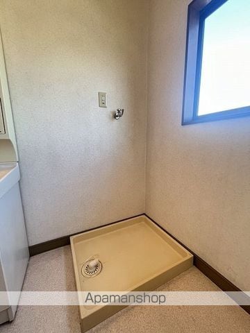ウエストフィールドIIの内装写真